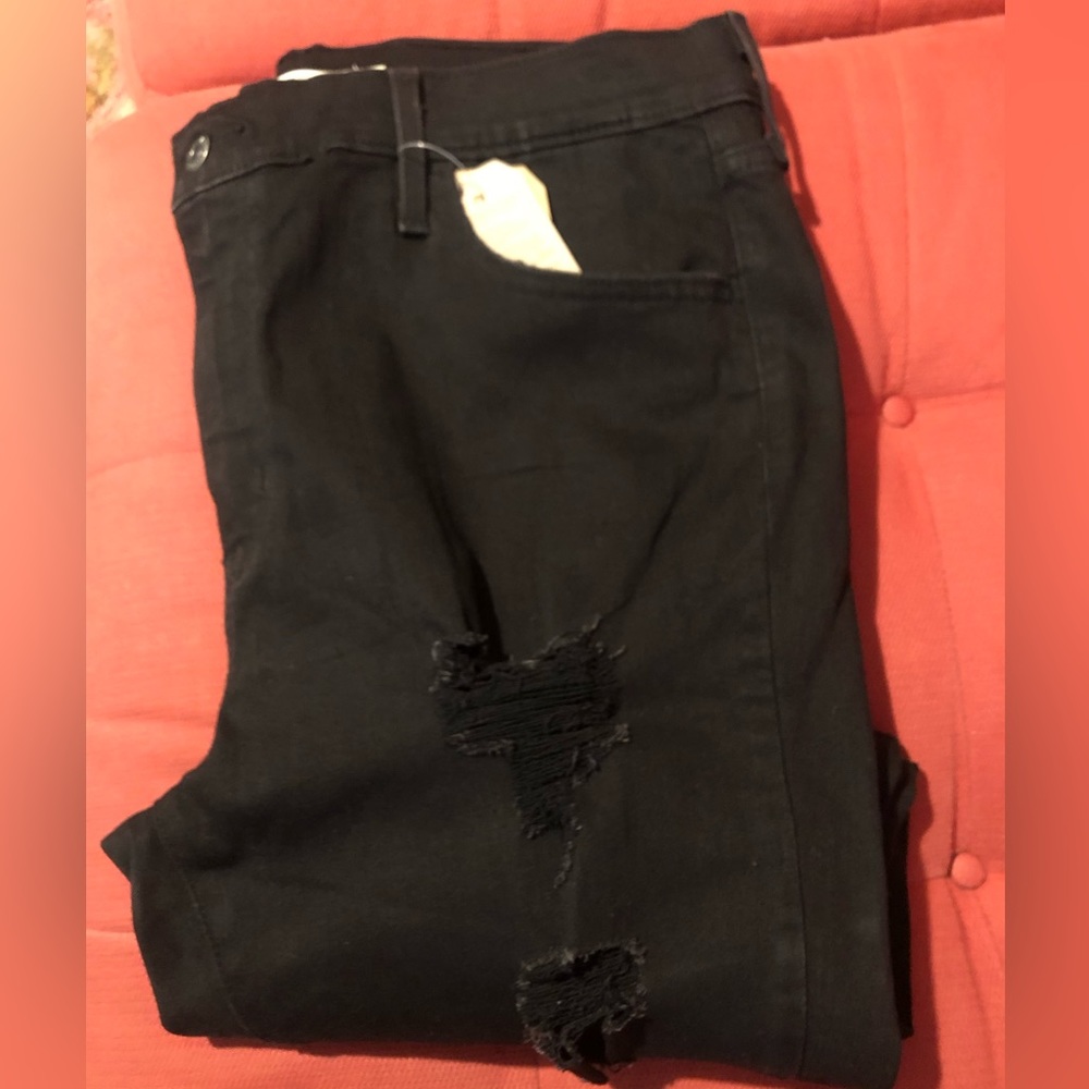 Levi’s ripped Jeans